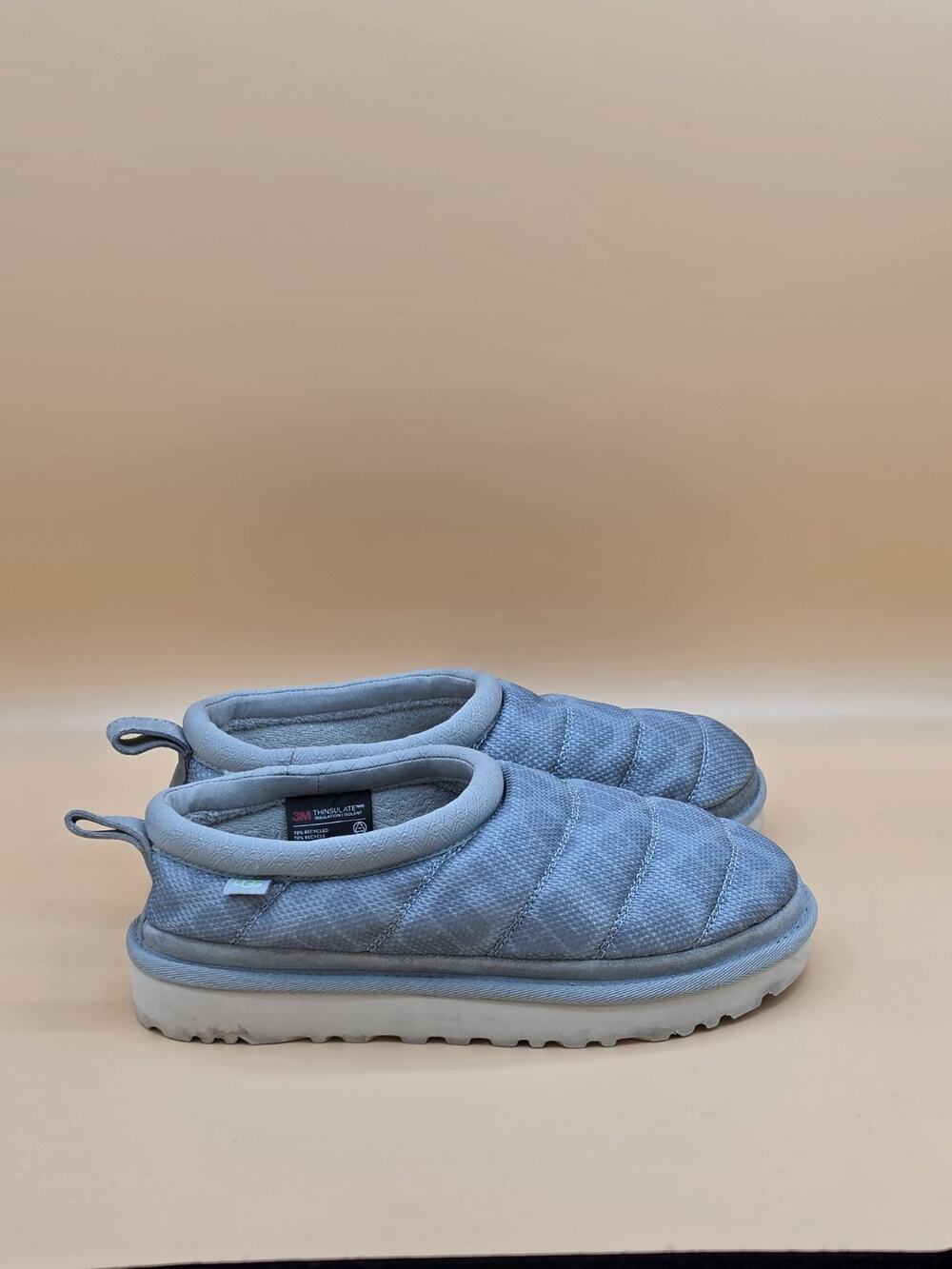 UGG Womens Size 7 Blue Quilted Slip On Slippers 3M Thinsulate Insulated